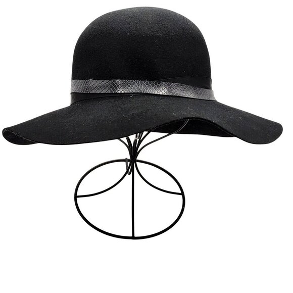 Nine West Black 100% Wool Felt Floppy Hat With Faux Snake Embossed Leather Band main image 5